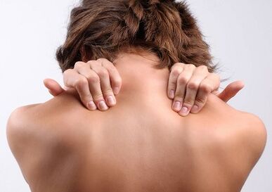 Ta yaya osteochondrosis na cervical spine ya bayyana kanta