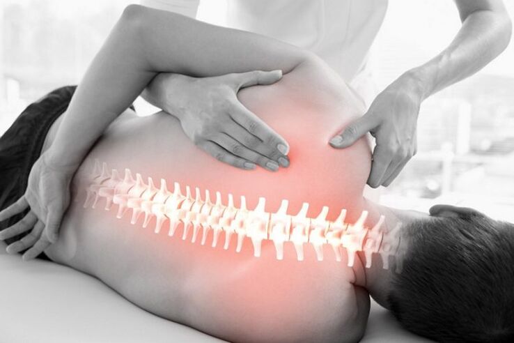 Zaman jiyya na hannu don osteochondrosis na kashin thoracic